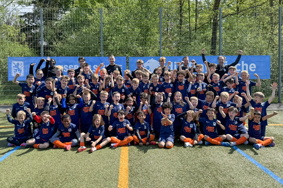 Löwenfußballschule Auswärtscamp in Ismaning