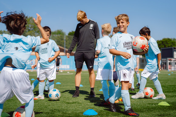 Auswärtscamp der Löwen-Fußballschule